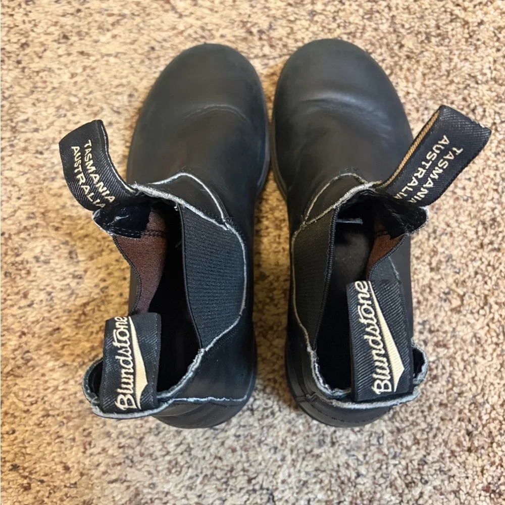 Blundstone 510 black leather Chelsea boots 3au 6us